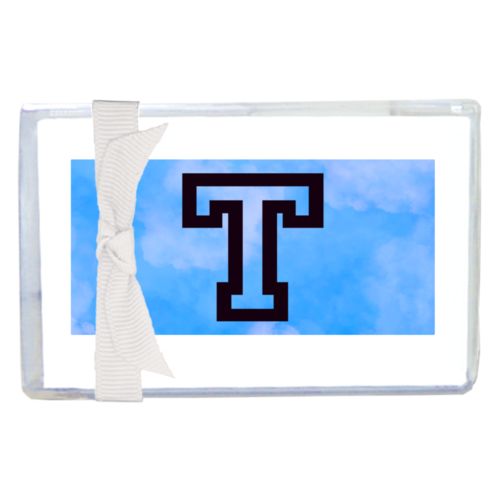 Personalized enclosure cards personalized with light blue cloud pattern and the saying "T"