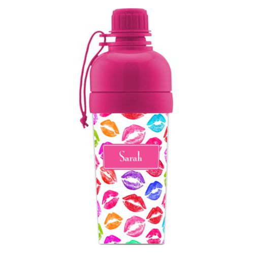 Kids water bottle personalized with smooch pattern and name in paparte pink