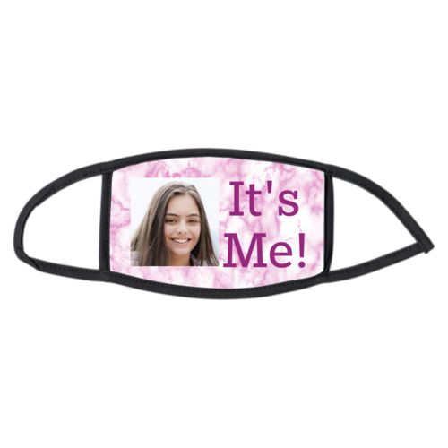 Face masks personalized with pink marble pattern and photo and the saying "It's Me!"