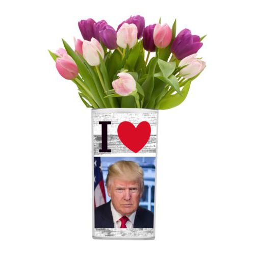 Personalized vase personalized with "I Love Trump" with photo design