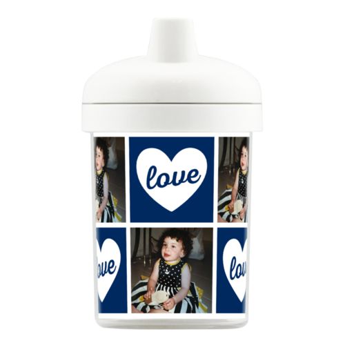 Personalized toddlercup personalized with a photo and the saying "love" in navy blue and white