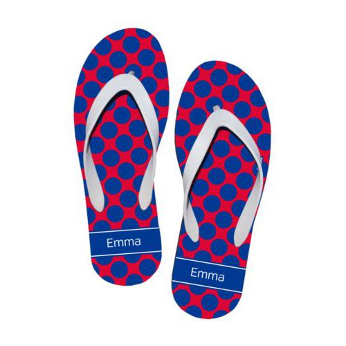 Personalized flipflops personalized with dots pattern and name in summer blue and red