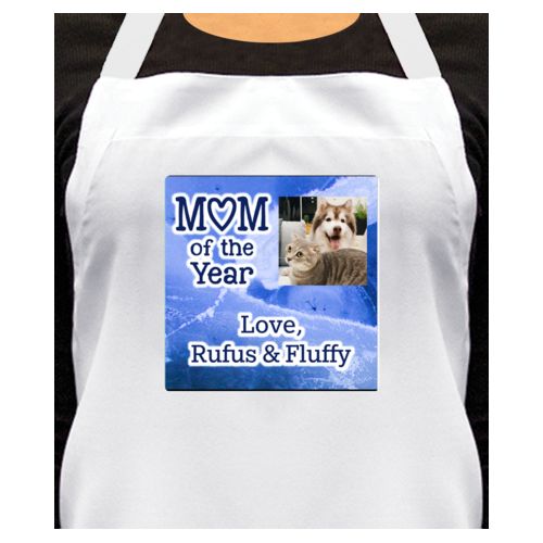 Personalized apron personalized with ombre quartz pattern and photo and the sayings "Mom of the Year" and "Love, Rufus & Fluffy"