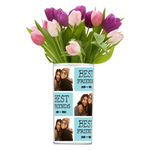 Personalized vase personalized with a photo and the saying "Best Friends" in black and robin's shell