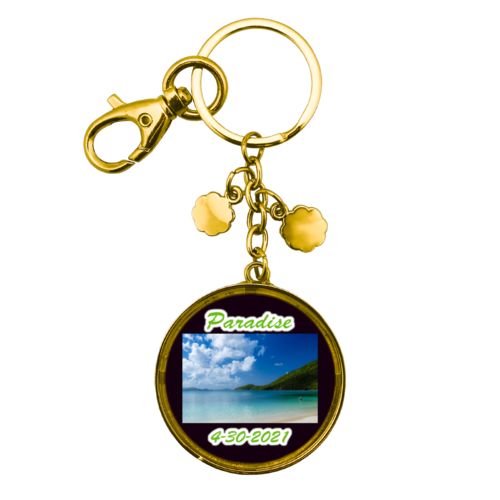 Personalized metal keychain personalized with photo and the sayings "Paradise" and "4-30-2021"