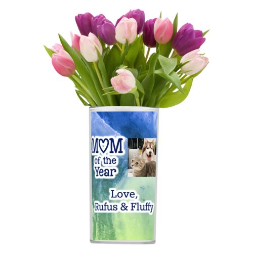 Personalized vase personalized with ombre quartz pattern and photo and the sayings "Mom of the Year" and "Love, Rufus & Fluffy"