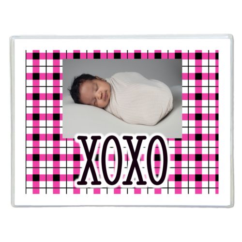 Personalized note cards personalized with gingham pattern and photo and the saying "xoxo"