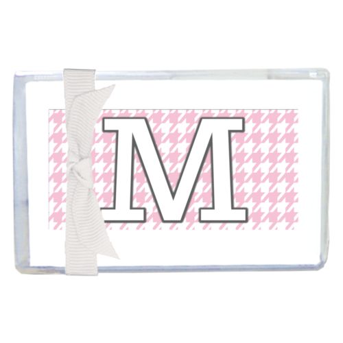 Personalized enclosure cards personalized with houndstooth pattern and the saying "M"