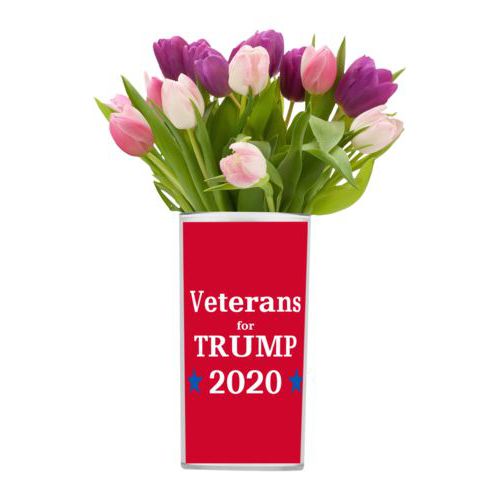 Personalized vase personalized with "Veterans for Trump 2020" design