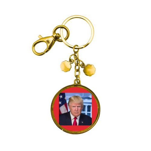 Personalized keychain personalized with Trump photo design